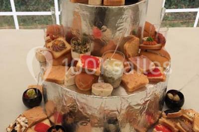 Miniature Traiteur Saint-Philbert-de-Bouaine (Vendée) - L'Etang Moderne #10 Carte de menu d'un restaurant avec des options d'entrées, plats, desserts, boissons et formules détaillées.