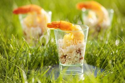 Miniature Traiteur Doussard (Haute-Savoie) - Frederic Fouquet Créateur d'Emotions Culinaires #14 Boule panée garnie de pinces de crabe, posée sur une tranche de gratin, décorée d'aneth sur une assiette blanche.