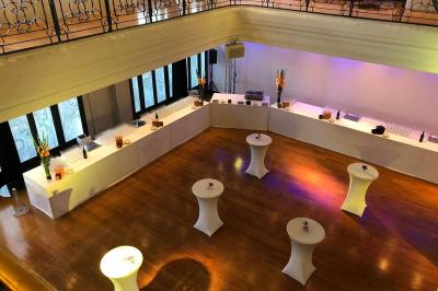 Pavillon Wagram - photo 3