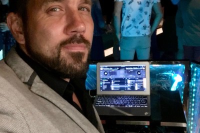 Backstage - photo 2