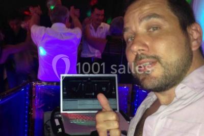 Backstage - photo 2