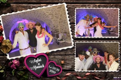 Miniature DJ Valros (Hérault) - Map's Events #16 Deux hommes sur scène, l'un chante au micro tandis que l'autre pointe du doigt près d'un équipement audio.