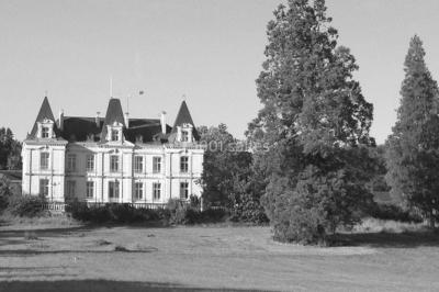 Miniature Location salle Descartes (Indre-et-Loire) - Château et gîtes des Termelles #2 Location salle Descartes (Indre-et-Loire) - Château et gîtes des Termelles #22