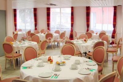 Miniature Location salle Lourdes (Hautes-Pyrénées) - Résidence le Soleil #5 Location salle Lourdes (Hautes-Pyrénées) - Résidence le Soleil #11