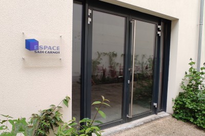 Espace Sadi Carnot - photo 1