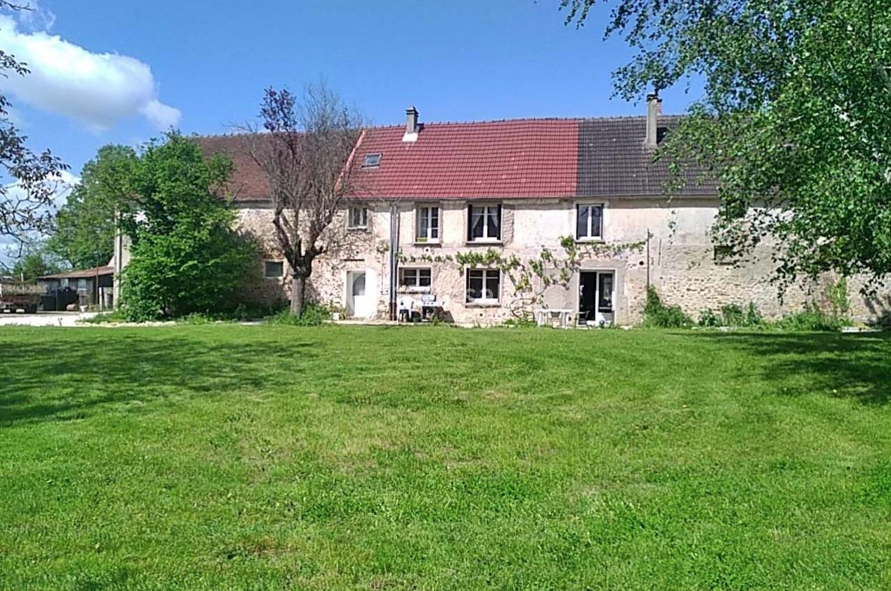 Location salle Marolles-en-Brie (Seine-et-Marne) - Ferme Ferrière #1