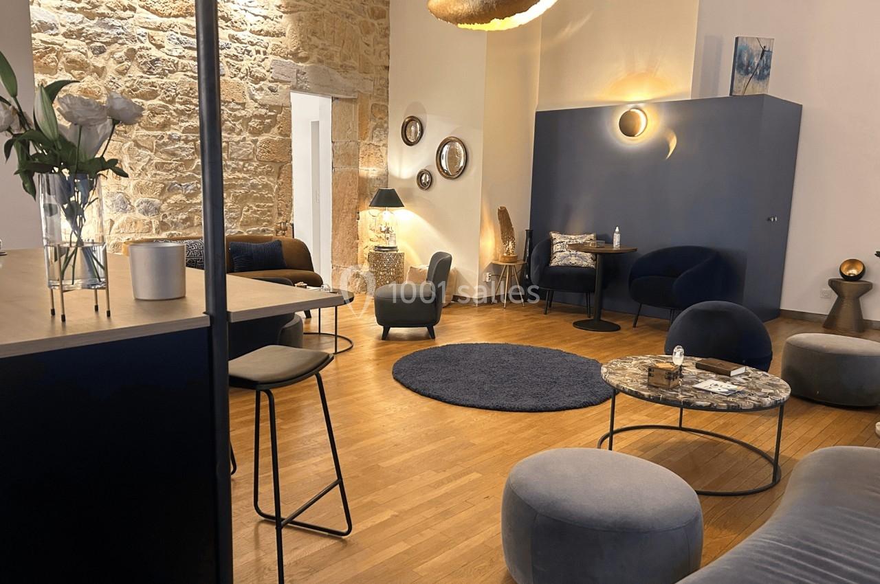 Location salle Lyon 1 (Rhône) - Espace Papillon Bleu #13 Location salle Lyon 1 (Rhône) - Espace Papillon Bleu #13