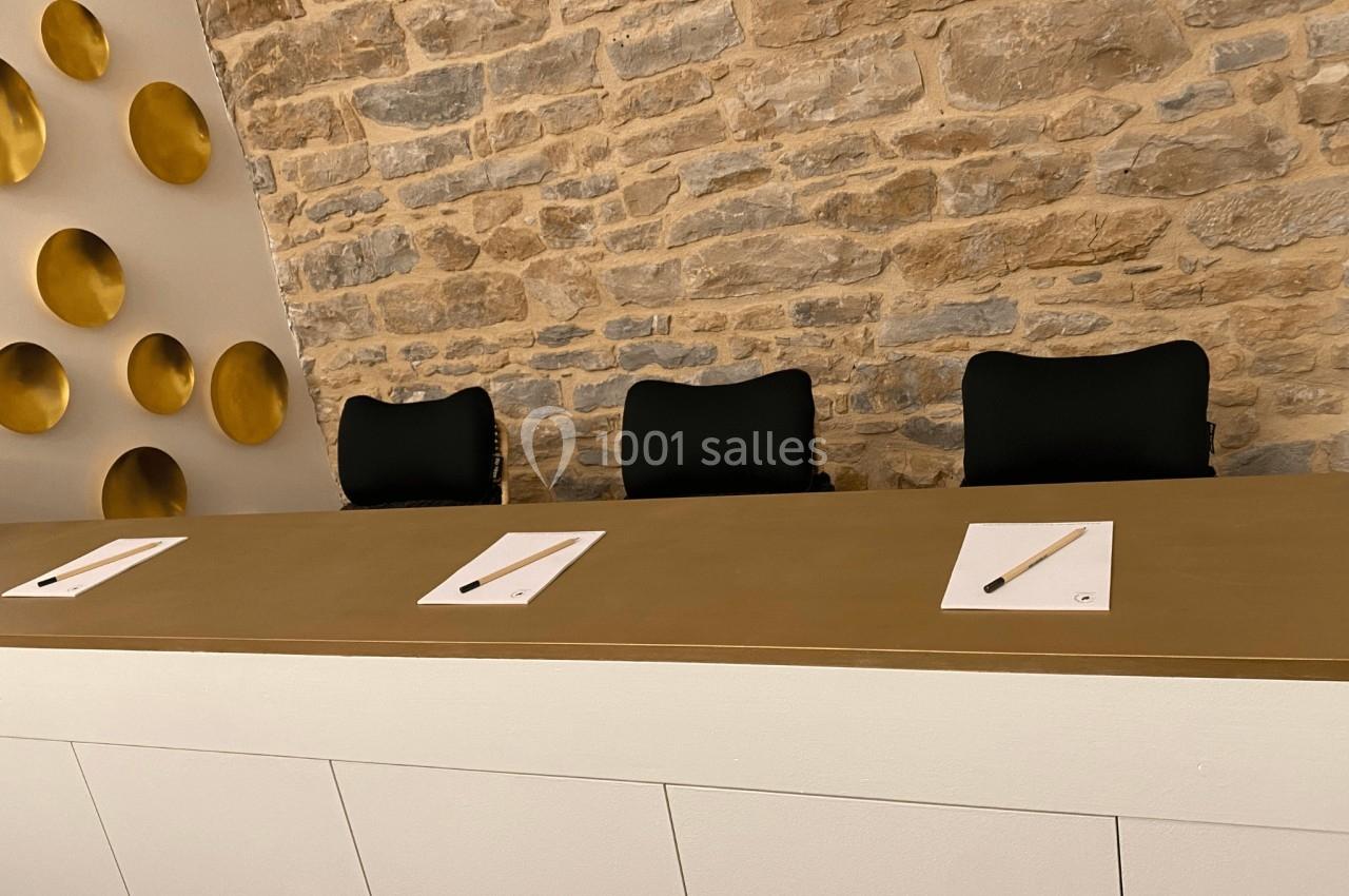 Location salle Lyon 1 (Rhône) - Espace Papillon Bleu #16 Location salle Lyon 1 (Rhône) - Espace Papillon Bleu #16