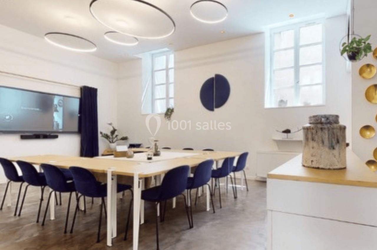 Location salle Lyon 1 (Rhône) - Espace Papillon Bleu #10 Location salle Lyon 1 (Rhône) - Espace Papillon Bleu #10