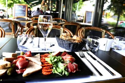 Miniature Location salle Nanterre (Hauts-de-Seine) - Le Faubourg La Défense #6 Location salle Nanterre (Hauts-de-Seine) - Le Faubourg La Défense #12