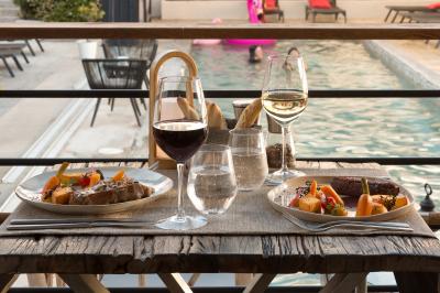 Miniature Location salle Saintes-Maries-de-la-Mer (Bouches-du-Rhône) - Vila de la Mar Hôtel & Spa #18 Location salle Saintes-Maries-de-la-Mer (Bouches-du-Rhône) - Vila de la Mar Hôtel & Spa #29