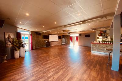 Miniature Location salle Arles (Bouches-du-Rhône) - Le Saint Laurent #2 Location salle Arles (Bouches-du-Rhône) - Le Saint Laurent #9