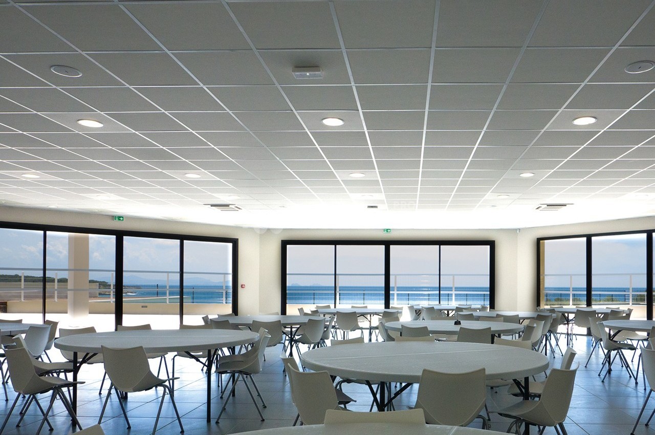 Domaine de l'Arquet et les Chalets de la Mer - galerie - photo 2