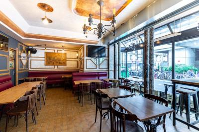 Royal Bar - photo 4