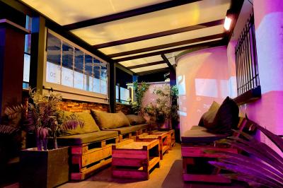 Miniature Location salle La Courneuve (Seine-Saint-Denis) - O’benga 2.0 #4 Location salle La Courneuve (Seine-Saint-Denis) - O’benga 2.0 #9