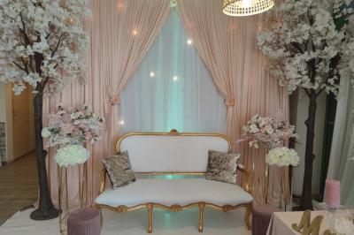 Miniature Location salle Villebon-sur-Yvette (Essonne) - La Prairie #11 Plateaux de fruits variés avec morceaux d'orange, pomme, kiwi, mangue, groseilles et ananas garni de myrtilles.