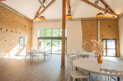 Miniature Location salle Saint-Nauphary (Tarn-et-Garonne) - Ô Domaine du Roussillon #5 Location salle Saint-Nauphary (Tarn-et-Garonne) - Ô Domaine du Roussillon #20