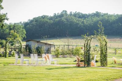 Miniature Location salle Saint-Nauphary (Tarn-et-Garonne) - Ô Domaine du Roussillon #17 Location salle Saint-Nauphary (Tarn-et-Garonne) - Ô Domaine du Roussillon #20