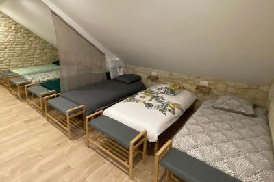 Miniature Gite Le Cèdre Gite Le Cèdre