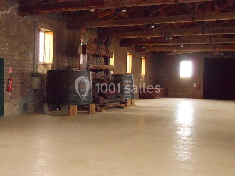 Domaine de l'Ordre des Compagnons du Beaujolais - galerie - photo 12