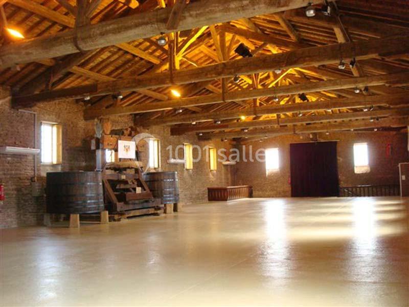 Domaine de l'Ordre des Compagnons du Beaujolais - galerie - photo 11