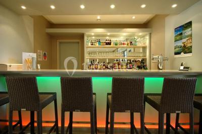 Miniature Location salle Grasse (Alpes-Maritimes) - Golf Du Claux-amic #14 Location salle Grasse (Alpes-Maritimes) - Golf Du Claux-amic #16