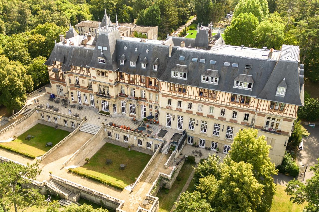 Location salle Gouvieux (Oise) - Château de Montvillargenne #1