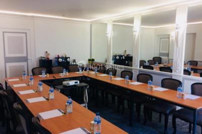 Miniature Location salle Embrun (Hautes-Alpes) - Hôtel La Robeyere #4 Location salle Embrun (Hautes-Alpes) - Hôtel La Robeyere #19