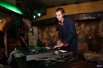 Homsy Jones DJ Homsy Jones DJ