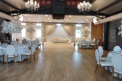 Miniature Location salle Nort-sur-Erdre (Loire-Atlantique) - Château de Montreuil #27 Location salle Nort-sur-Erdre (Loire-Atlantique) - Château de Montreuil #30