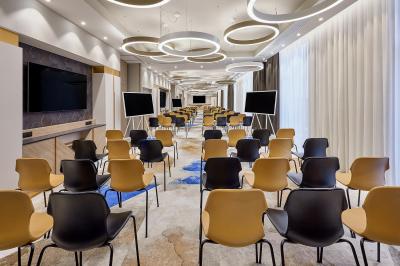 AC Hotel & Residence Inn by Marriott Strasbourg - photo 1