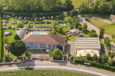Domaine La Maison Bleue - photo 1