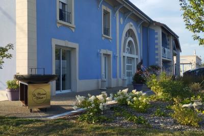 Domaine La Maison Bleue - photo 3