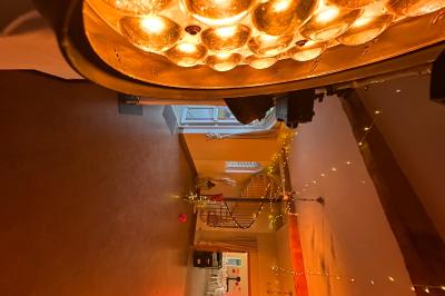 Miniature DJ Arras (Pas-de-Calais) - DJ Néon #6 Console de contrôle d'éclairage avec écran tactile affichant des réglages colorimétriques, installée dans un espace…