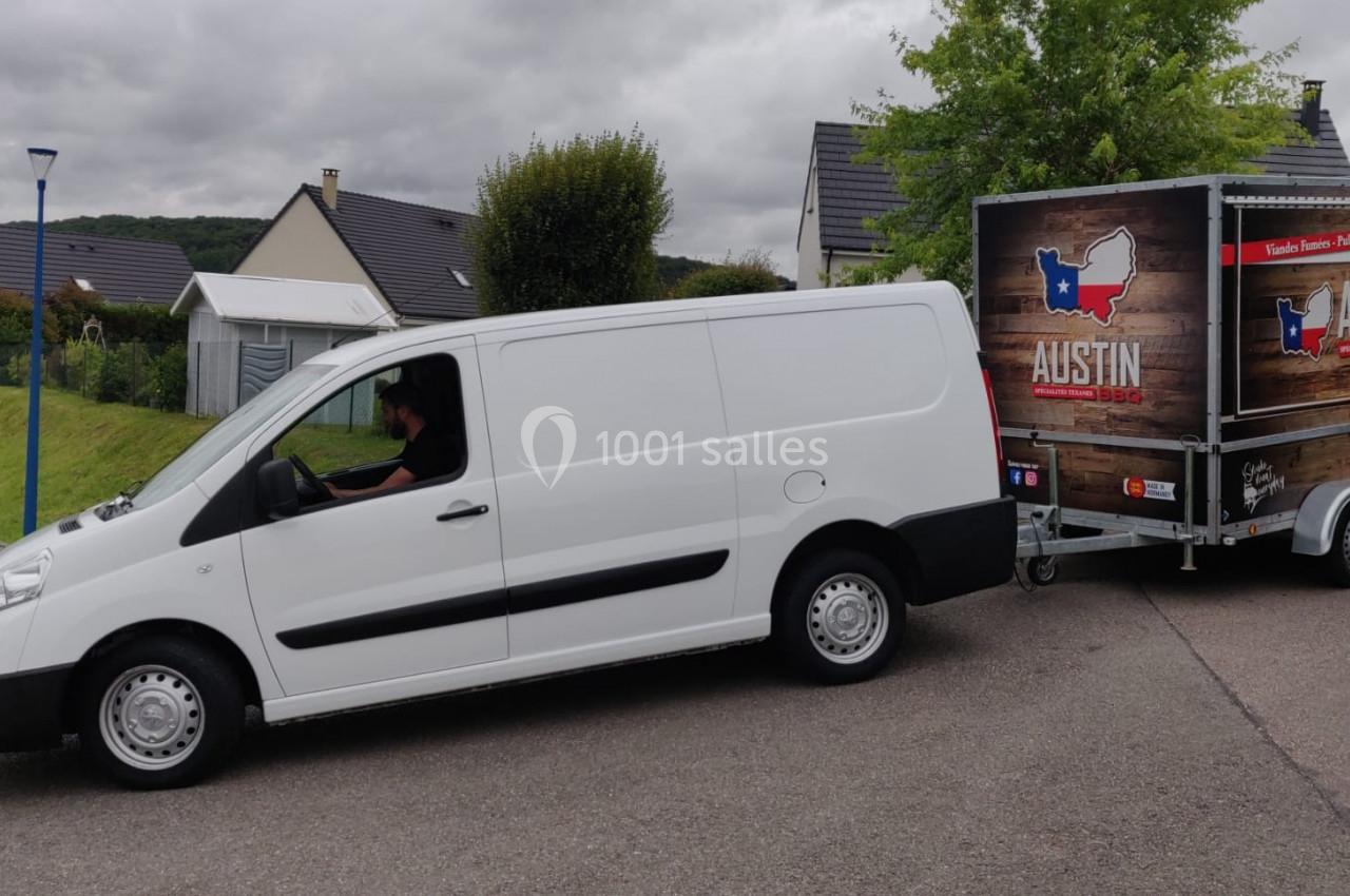Camion avec remorque