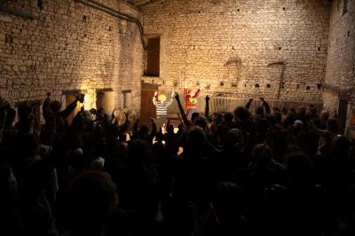 Red No(i)se Circus - photo 5