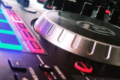 Funity - DJ's Funity - DJ's