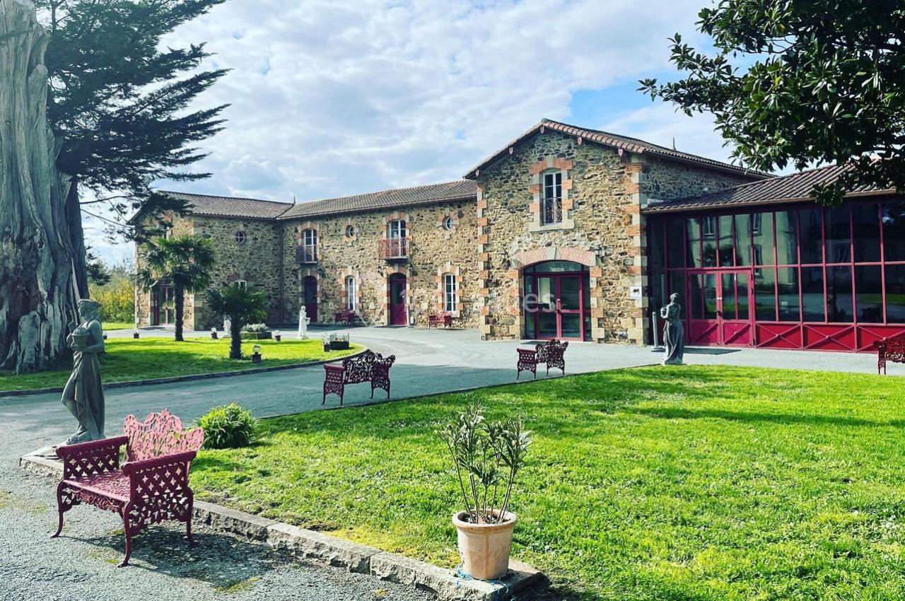Chateau Hôtel de la Richerie - galerie - photo 1