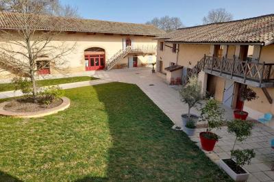 Le Charmay - photo 2