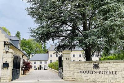 Moulin Royale  Moulin Royale