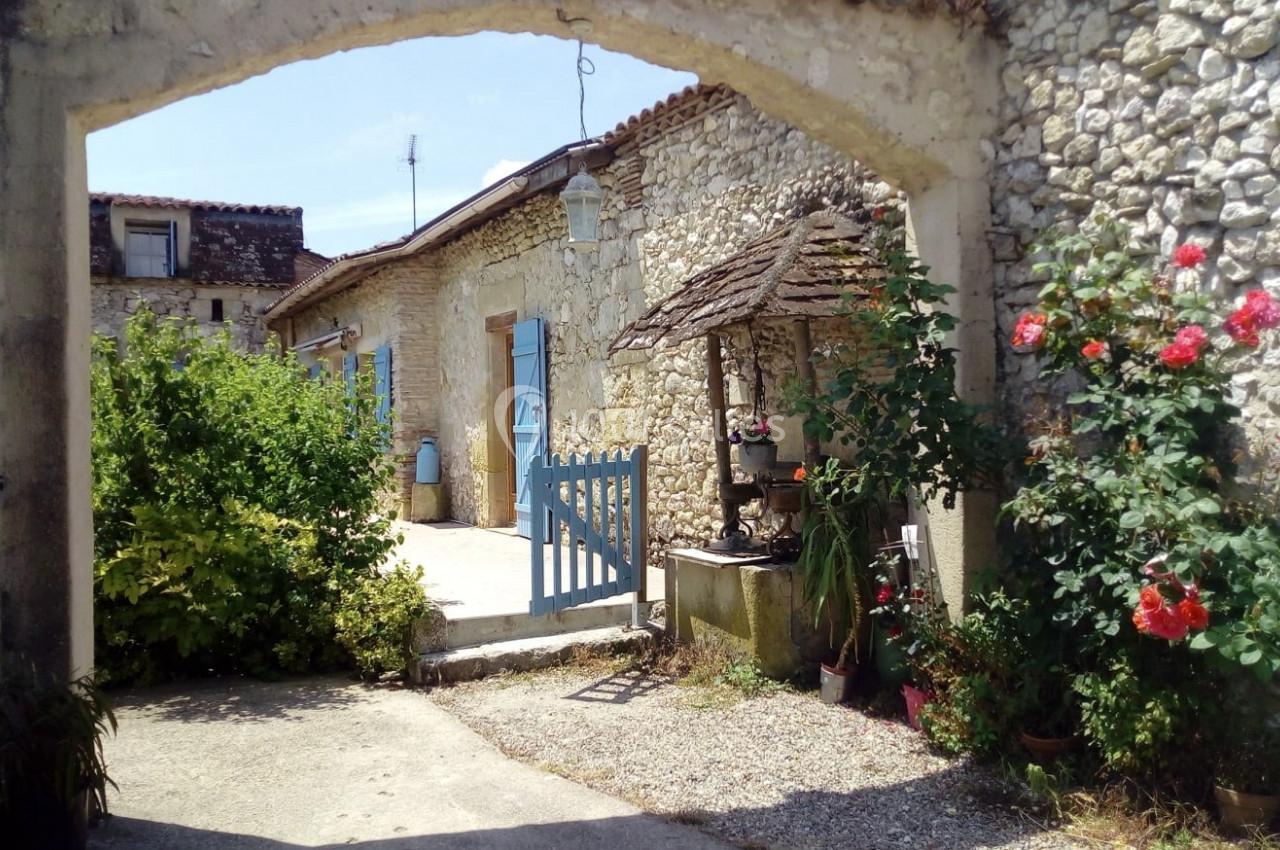 Gîtes et Auberge du Cheval Blanc - galerie - photo 3