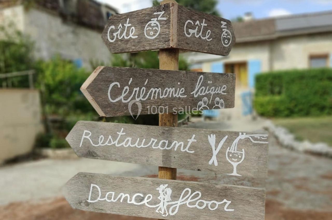 Gîtes et Auberge du Cheval Blanc - galerie - photo 2