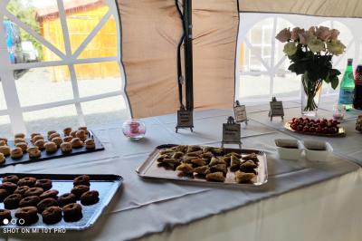 Miniature Traiteur Montereau-Fault-Yonne (Seine-et-Marne) - Couleurs Réunion #44 Traiteur Montereau-Fault-Yonne (Seine-et-Marne) - Couleurs Réunion #53