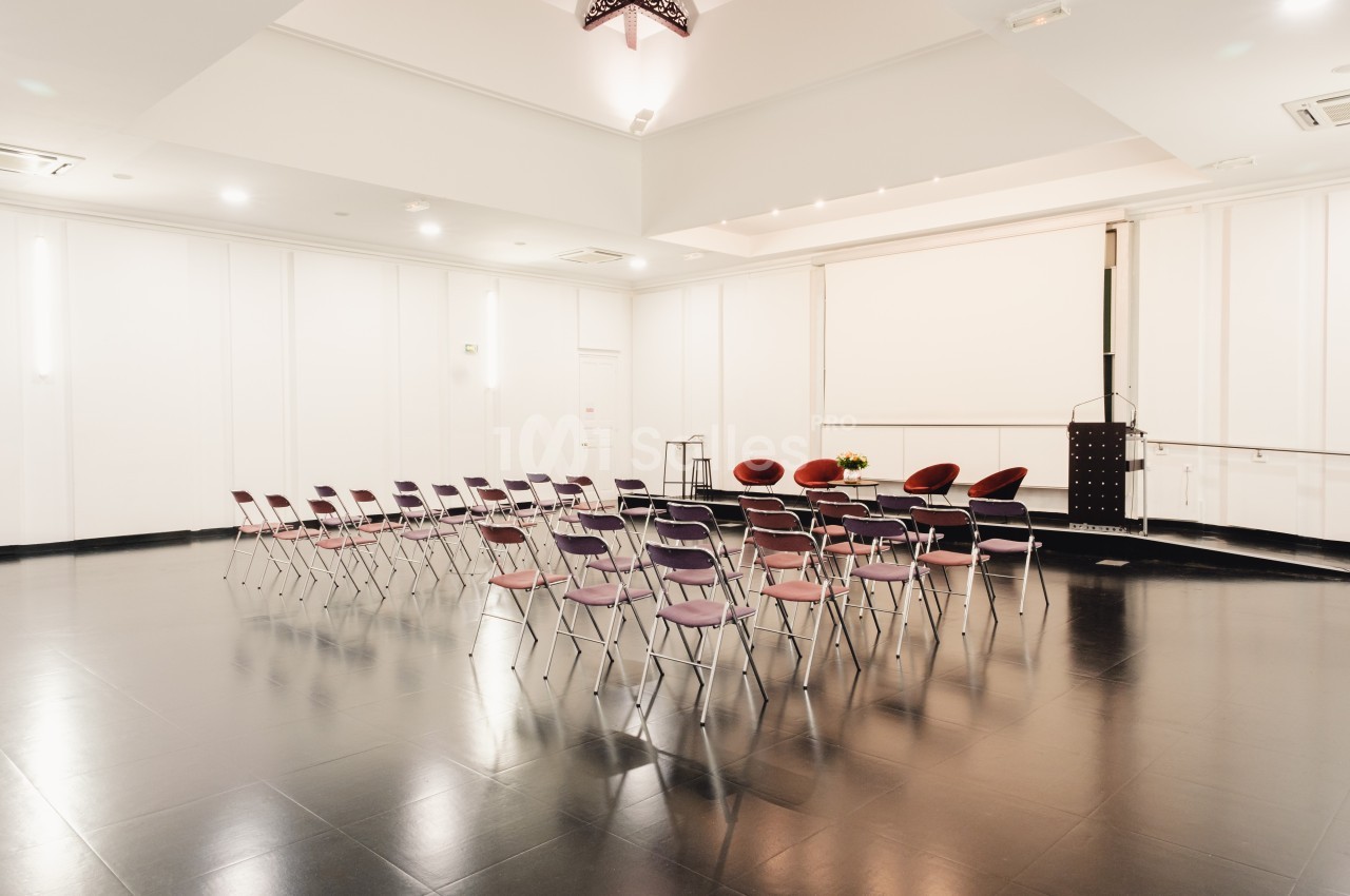 Salle Léon Bourgeois - Espace CEDIAS - Easy Réunion