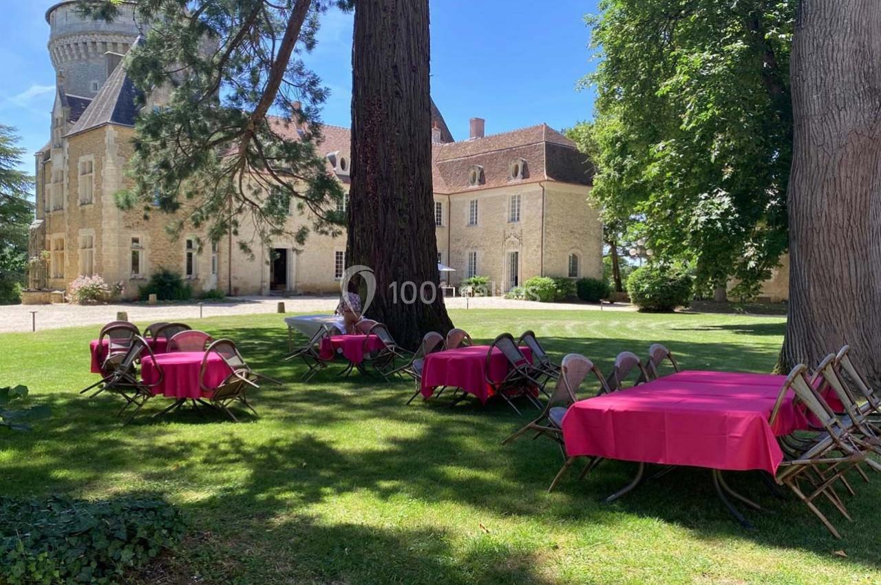 Location salle Bouesse (Indre) - Chateau de Bouesse en Berry #1