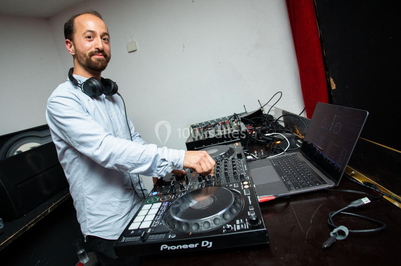 Dj Tibo - galerie - photo 1