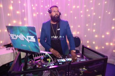 Miniature DJ Tremblay-en-France (Seine-Saint-Denis) - Dj E Wine Events #2 DJ Tremblay-en-France (Seine-Saint-Denis) - Dj E Wine Events #17