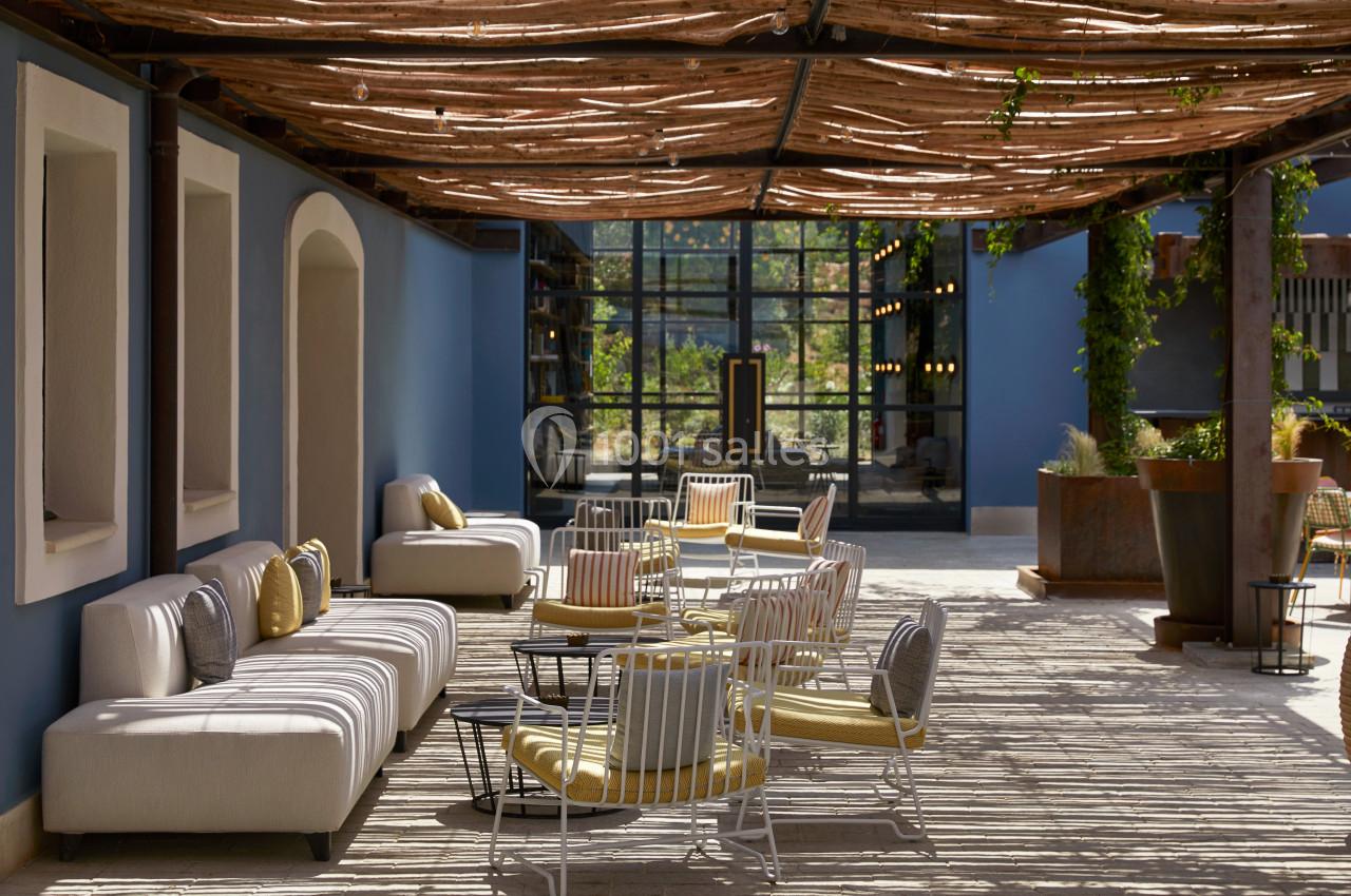 Patio UP
