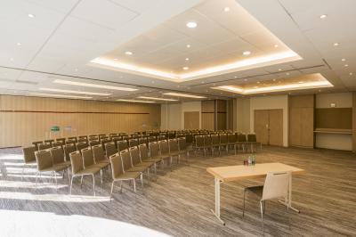 Mercure Parc Du Coudray - photo 2