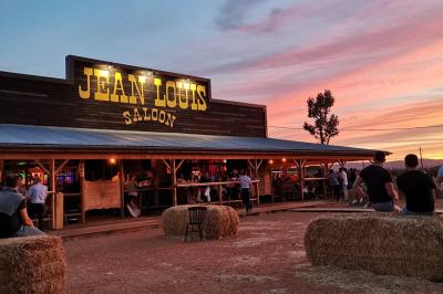 Jean Louis le Saloon - photo 4
